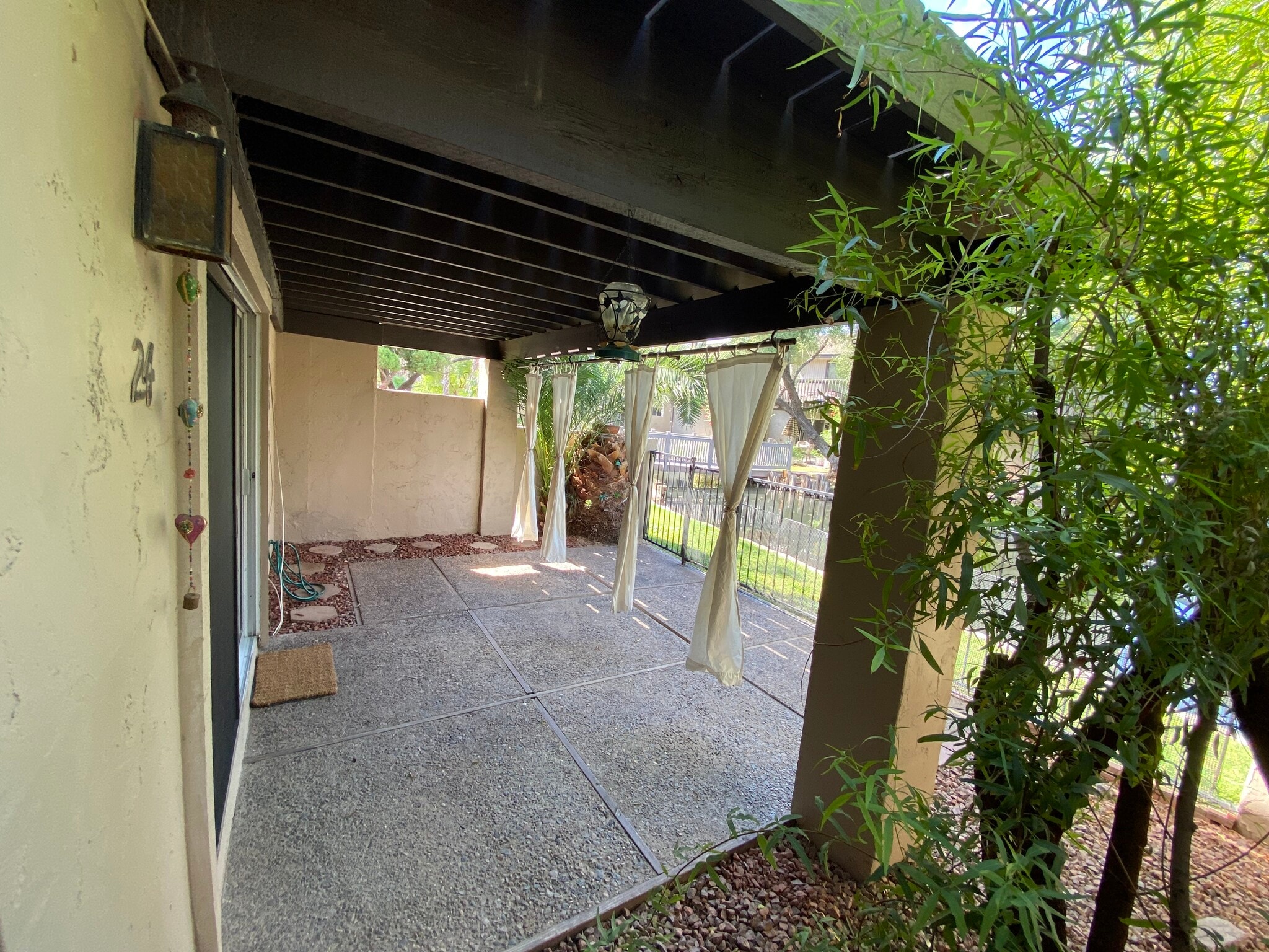 Building Photo - 2312 W Lindner Ave