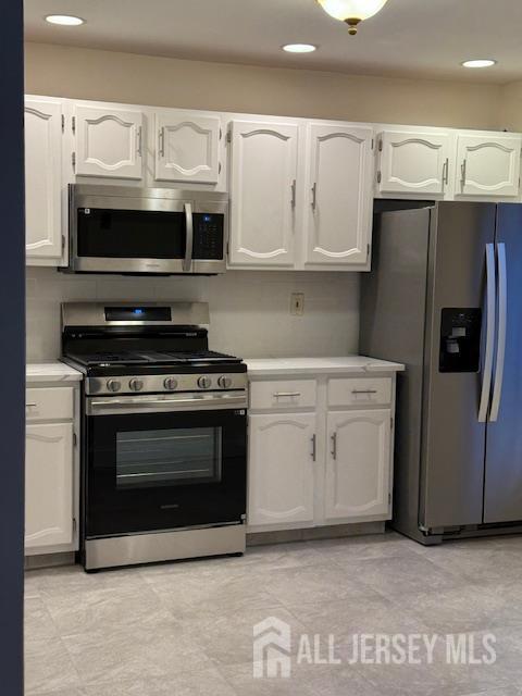 Building Photo - 31 Gate House Ln