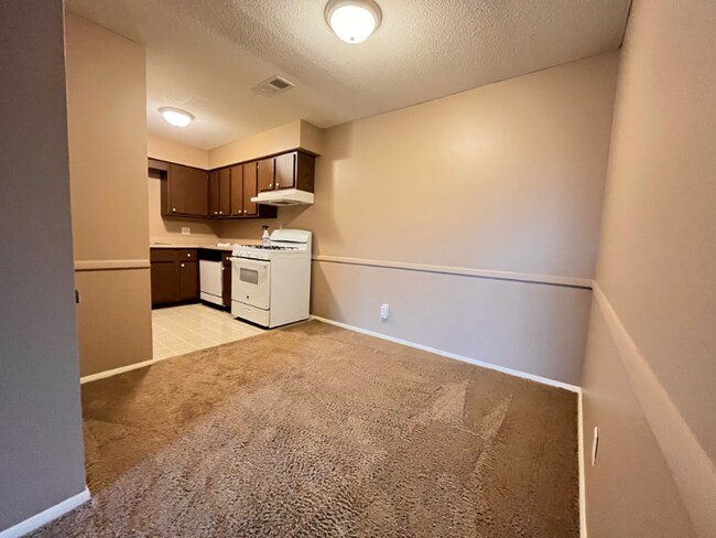 Building Photo - 7110 Van Dorn St