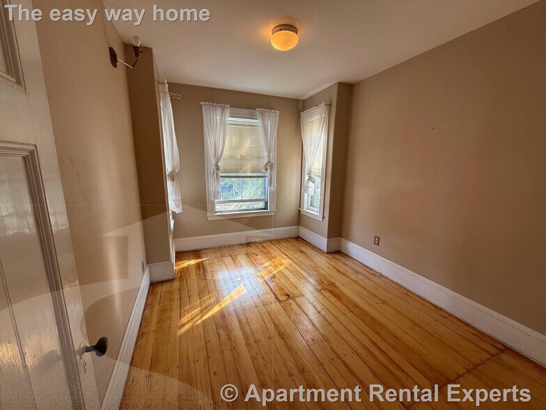 Building Photo - 57 Rindge Ave