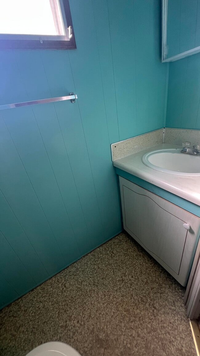 Building Photo - 139 Vindale Ave