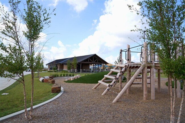 Building Photo - 21423 Gateshead Run Dr