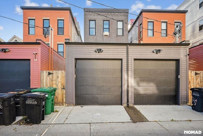 Building Photo - 1 month FREE rent RINO/3-Bed, 3.5-Bath townhouse