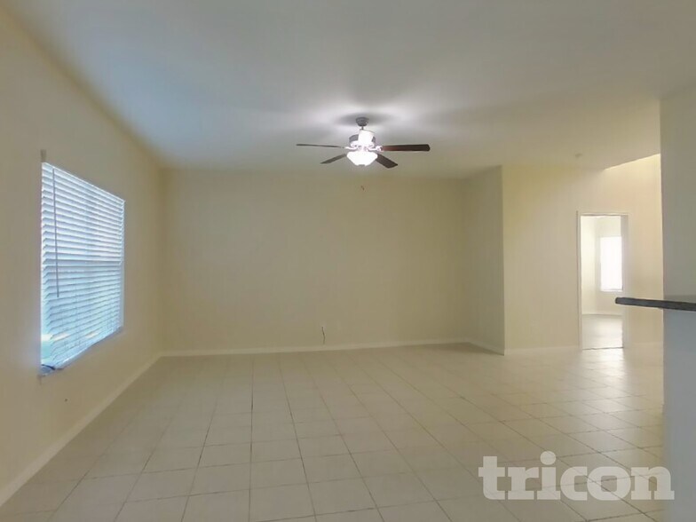 Building Photo - 640 Totem Trail Dr