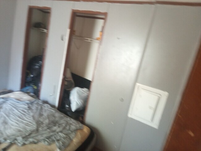 Building Photo - 3500 N Dirksen Pkwy