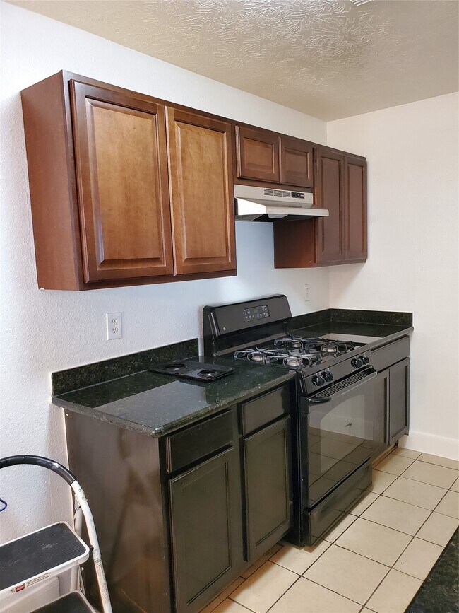 Building Photo - 5319 Cherie Crest Ct