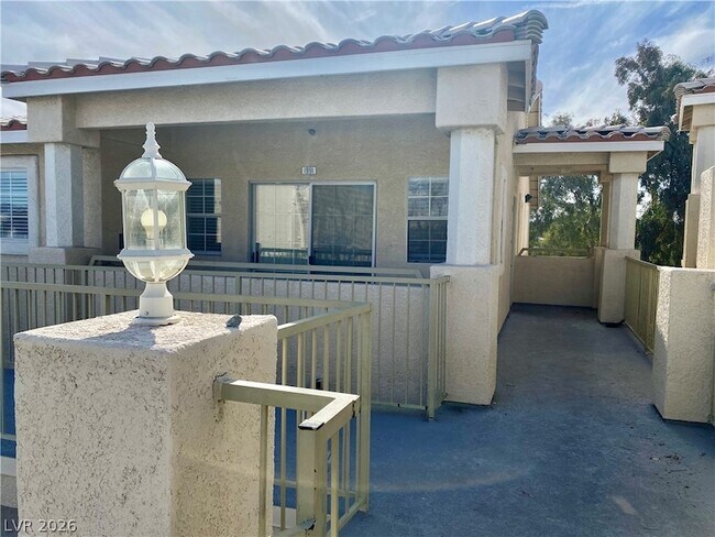 Building Photo - 1991 Cutlass Dr