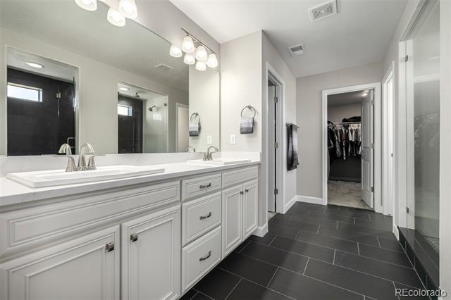 Building Photo - 9021 Swan River St