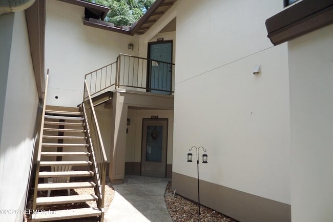 Building Photo - 10150 Belle Rive Blvd