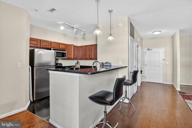 Building Photo - 6506 America Blvd