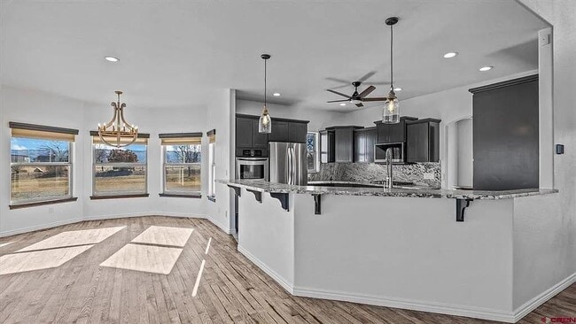 Building Photo - 1516-1513 13 Rd