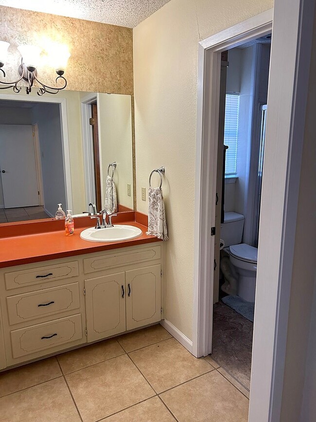 Building Photo - 7730 Sandpiper Way