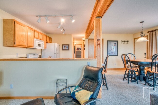 Building Photo - Top Floor and Updated Home with Great View...