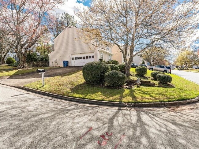 Building Photo - 3920 Sidney Lanier Blvd