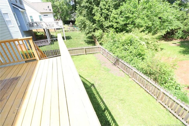 Building Photo - 203 Abbey Oak Ln