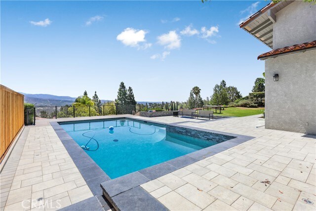 Building Photo - 11172 Hunting Horn Dr