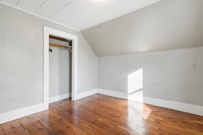 Building Photo - 29 Allen St