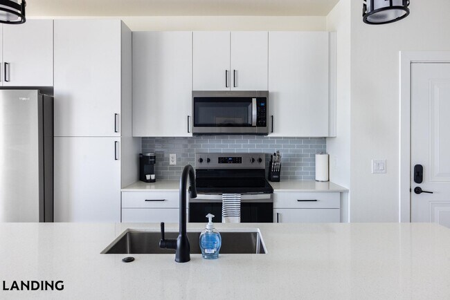 Building Photo - 255 N Camino Mercado