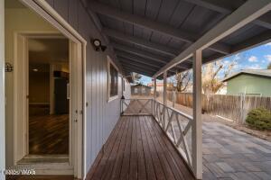Building Photo - 463 Larson Rd