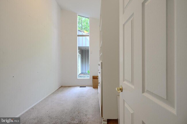 Building Photo - 2101 Tufton Ave