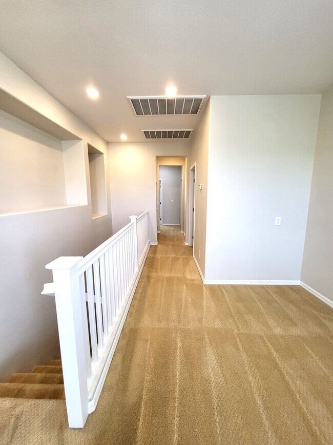 Building Photo - Guard Gated, Community Pool, Club House an...