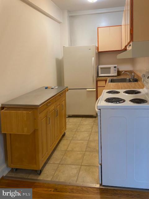 Building Photo - 3051 Idaho Ave NW
