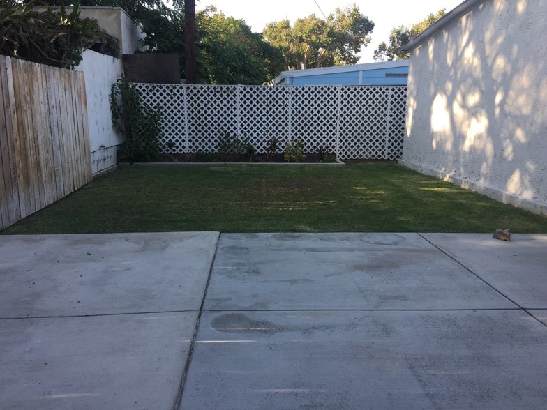Private back yard - 2343 246th Pl