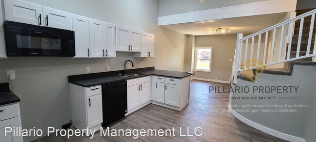 Building Photo - 4 br, 1 bath House - 1156 Knox St