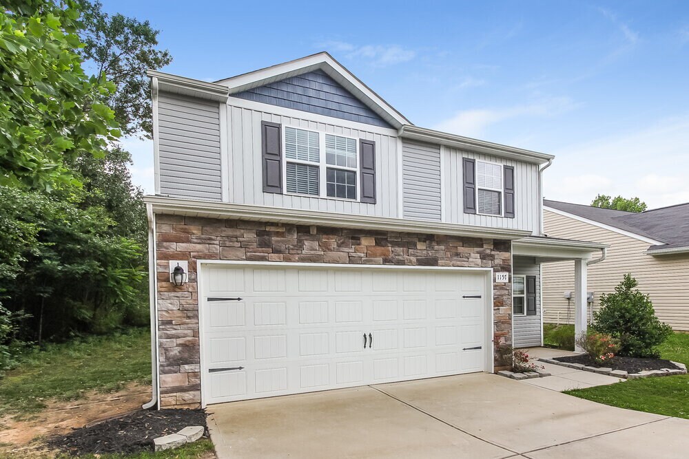 Building Photo - 1157 Black Diamond Dr