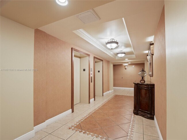Building Photo - 888 Douglas Rd