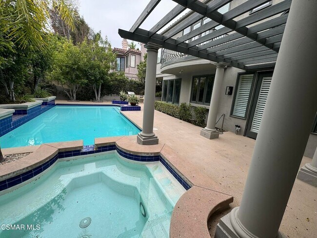 Building Photo - 23172 Park Pinta