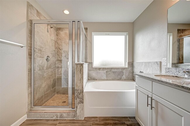 Building Photo - 17135 Wilthorne Colony Ct