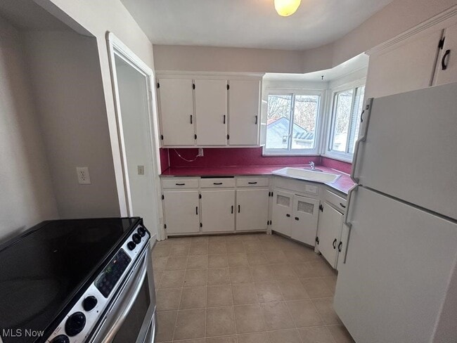 Building Photo - 4659 Anderson Rd