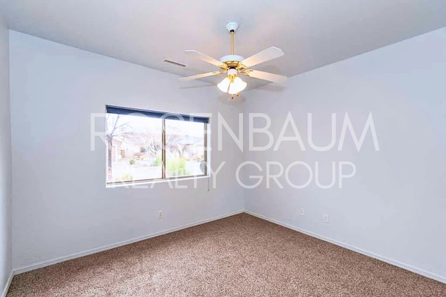 Building Photo - Beautiful 3-bedrooms, 2-baths home nestled...