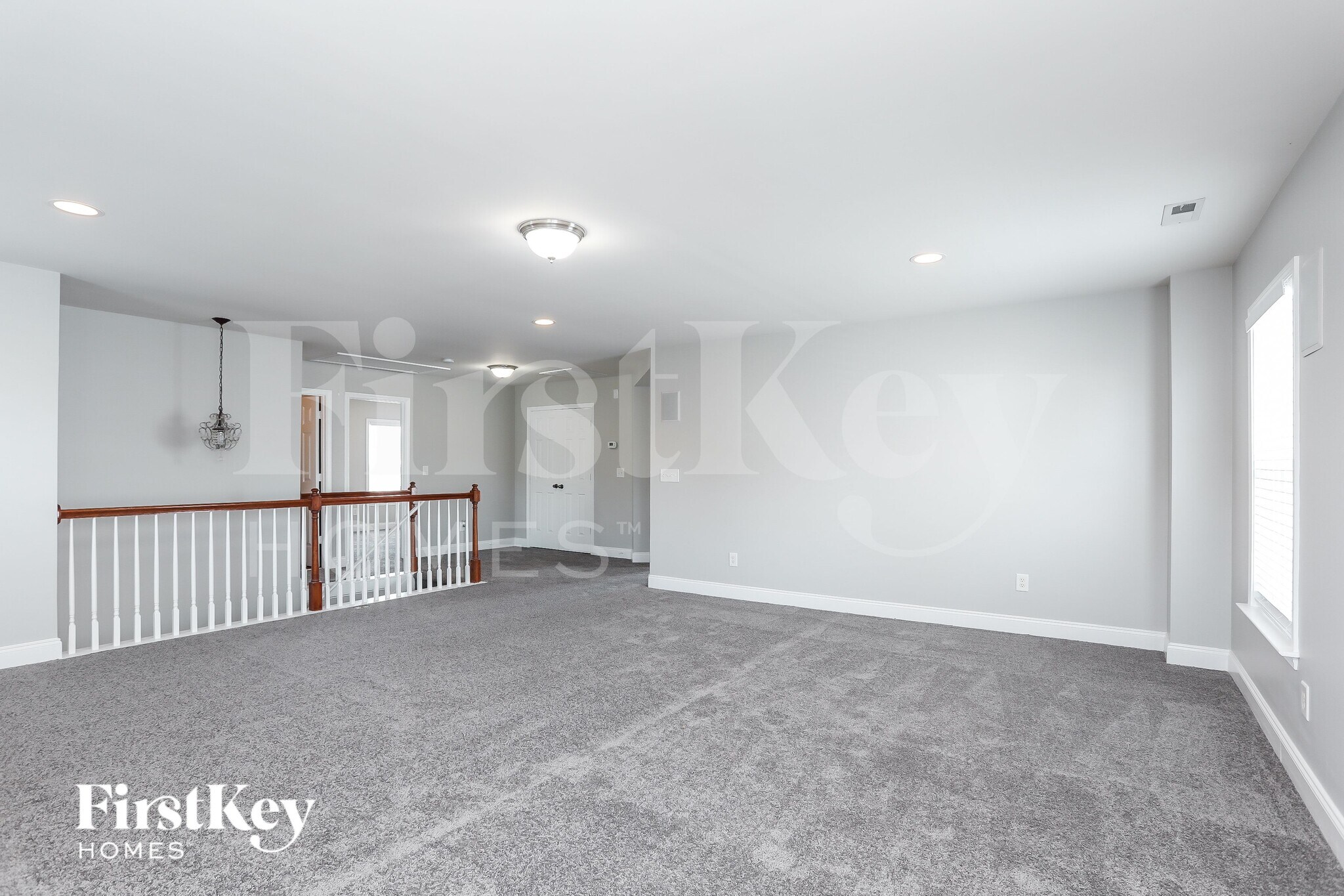 Building Photo - 344 Edgecroft Way