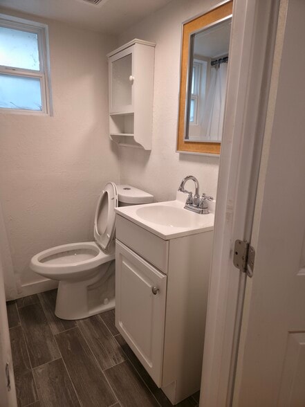 Building Photo - 163 W 400 S