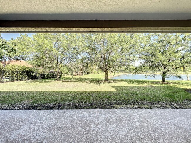 Building Photo - Gated, Lake Nona Luxury