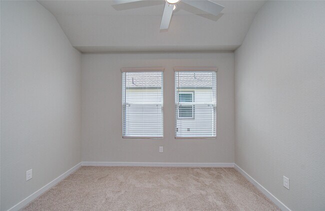 Building Photo - 15723 Telge Rd