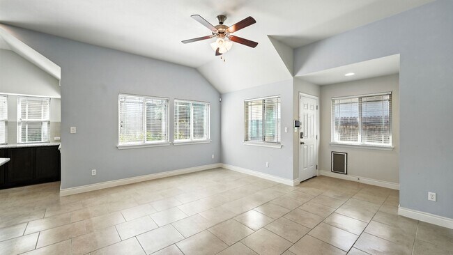 Building Photo - 490 Nautical Lp