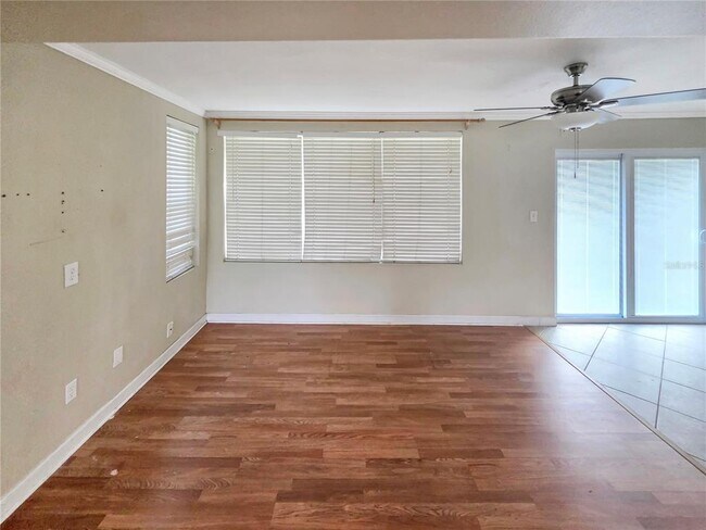 Building Photo - 5117 Lake Howell Rd