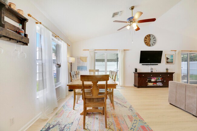 Building Photo - 144 Pennock Landing Cir