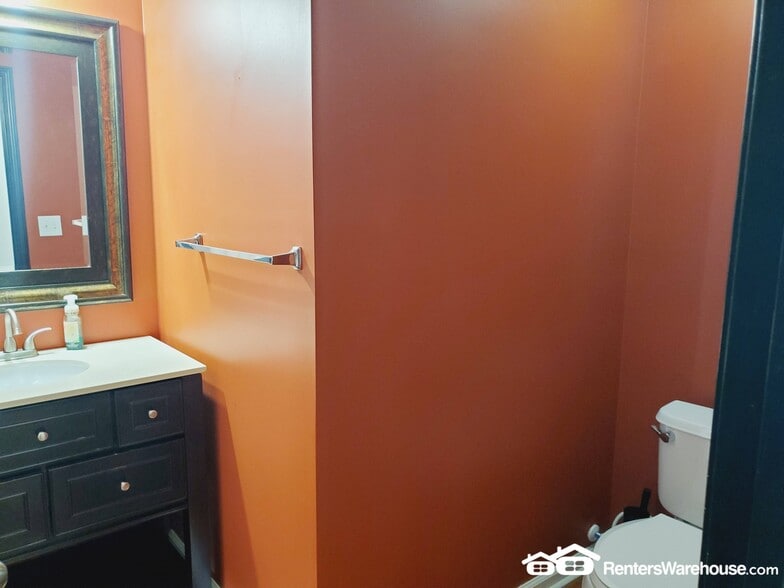 Building Photo - 3934 Cutler Donahoe Way