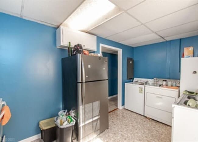 Building Photo - Blacksburg, Very spacious 2 BR / 2 BA, Available in August