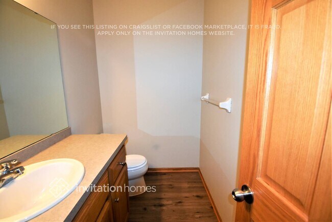 Building Photo - 6623 Merrimac Ln N