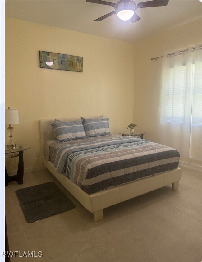 Building Photo - 333 5th St SW