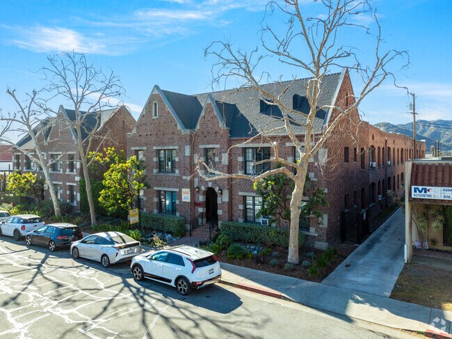1227-1229 S Central Ave Glendale, CA - Citadel on Central