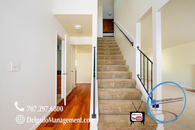 Building Photo - 1409 Plaza De Oro