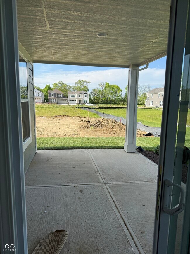 Building Photo - 15941 Tharp Wds Dr