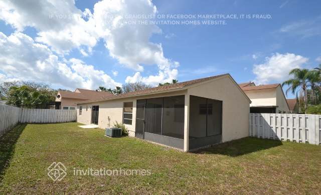 Building Photo - 774 Cumberland Terrace