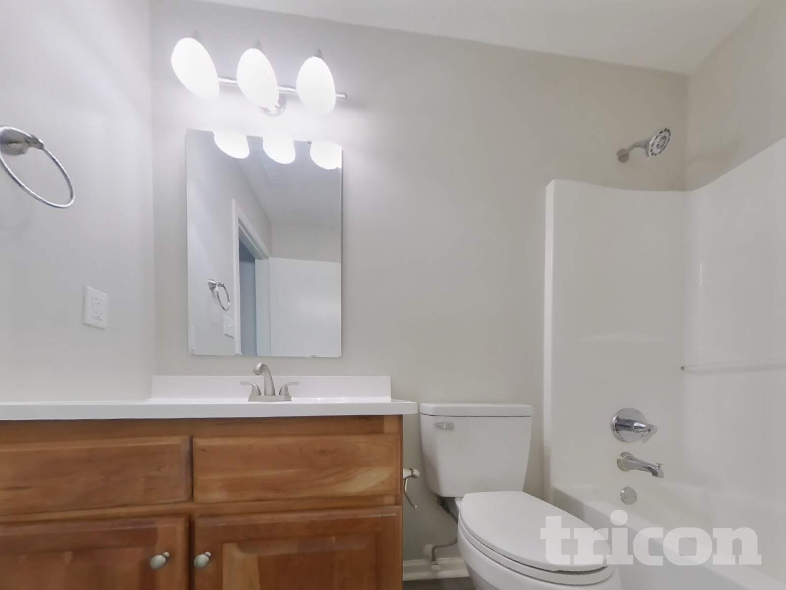 Building Photo - 6050 E Solitude Ct